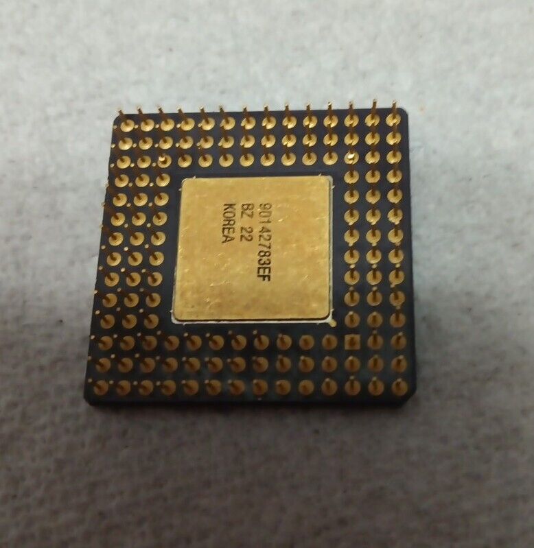 Vintage Intel i386 A80386DX-33 IV SX366 CPU  