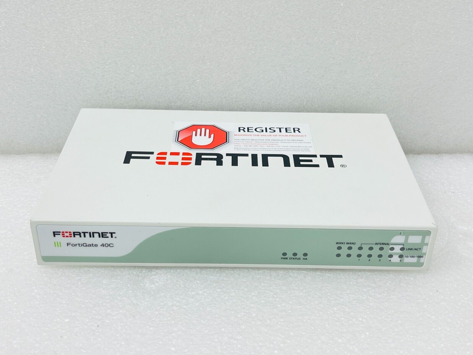 Fortinet Fortigate-40C Firewall Security Appliance FG-40C / USED - P