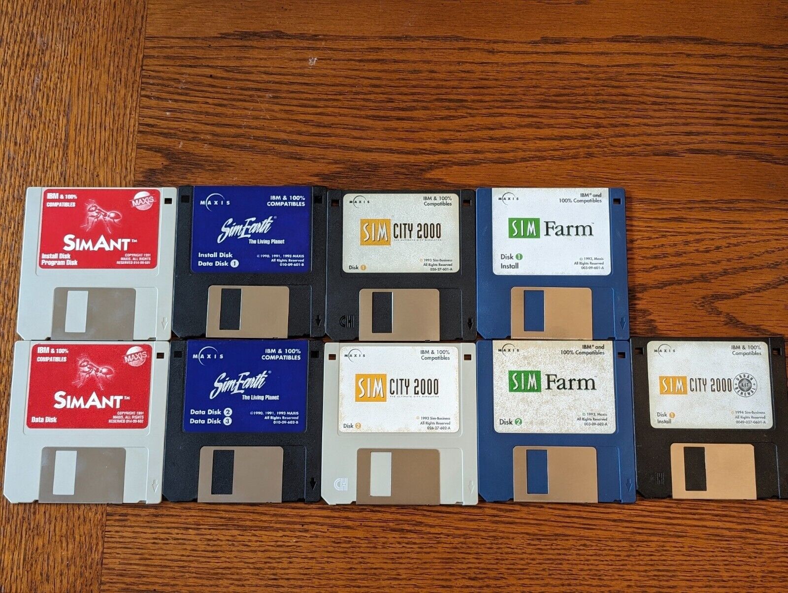 Lot of Vintage PC Games on Floppy, Sim Ant/Earth/Farm/City 2000