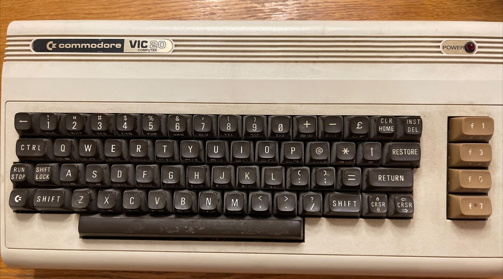 Vintage Commodore VIC 20 Computer Untested No Power Adapter MADE IN USA Keyboard