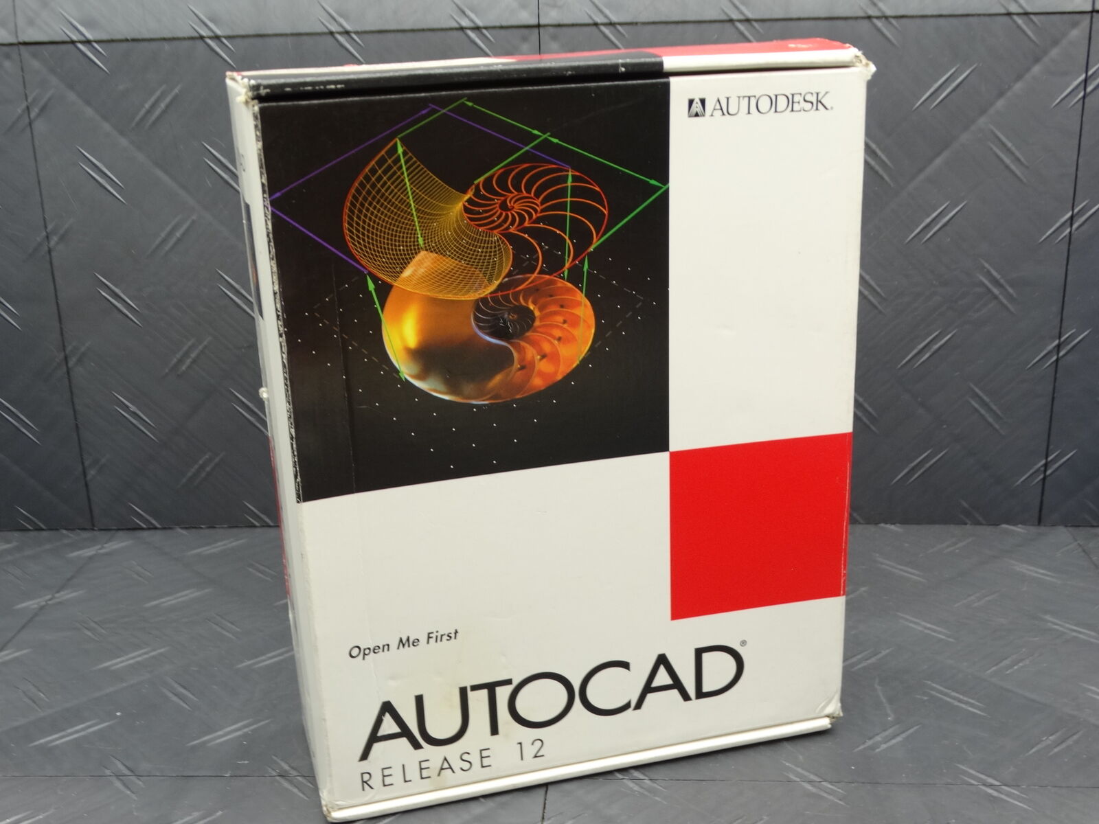 AutoCad Software Release 12 - Floppy Disk 5.25in Complete for DOS Mainframe