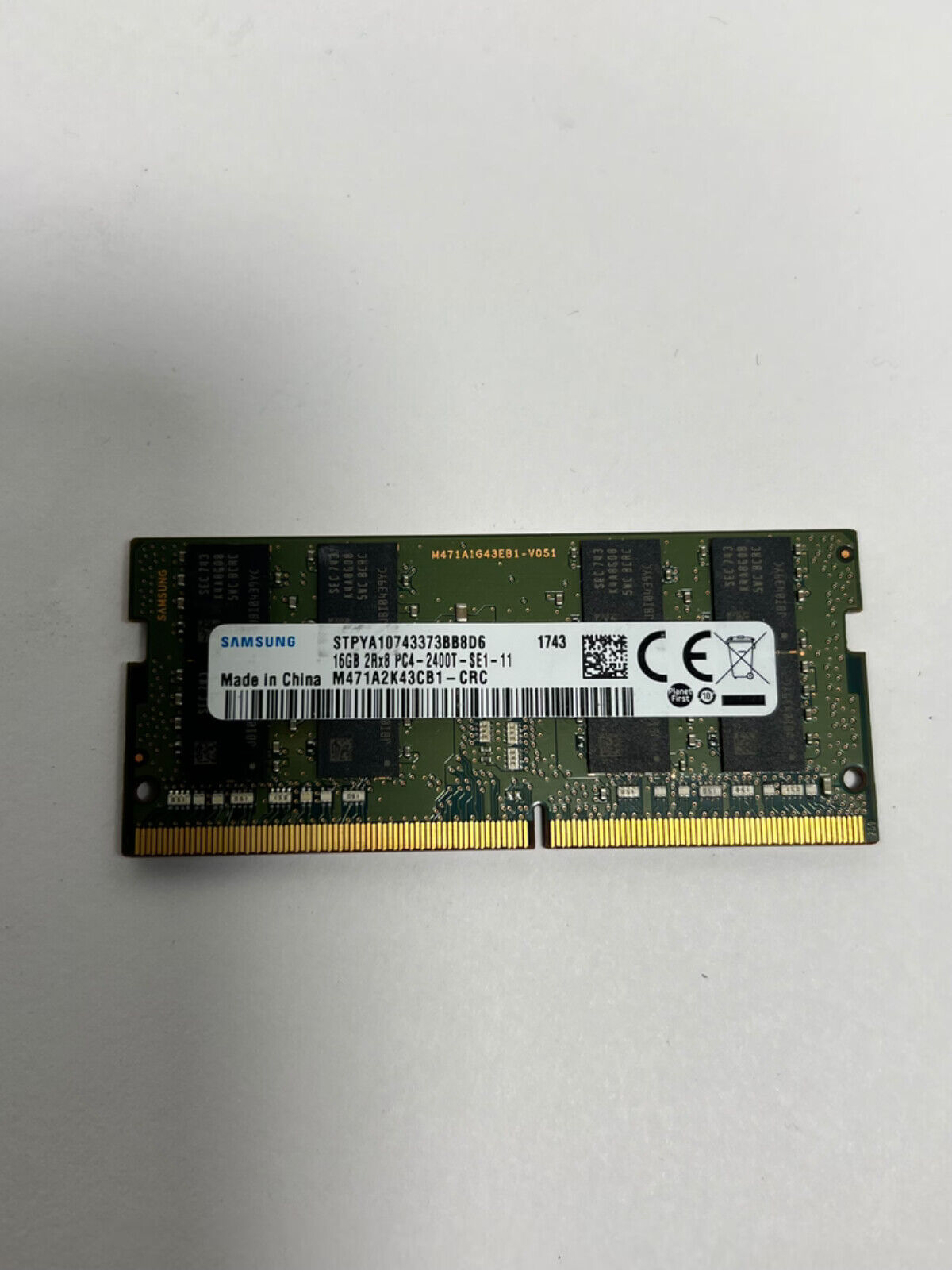 Samsung 16GB 2RX8 PC4-2400T SODIMM Laptop RAM Memory M471A2K43CB1-CRC - HVD