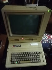 Apple iie Vintage Computer - POWERS UP - _ - NO RESERVE -  picture