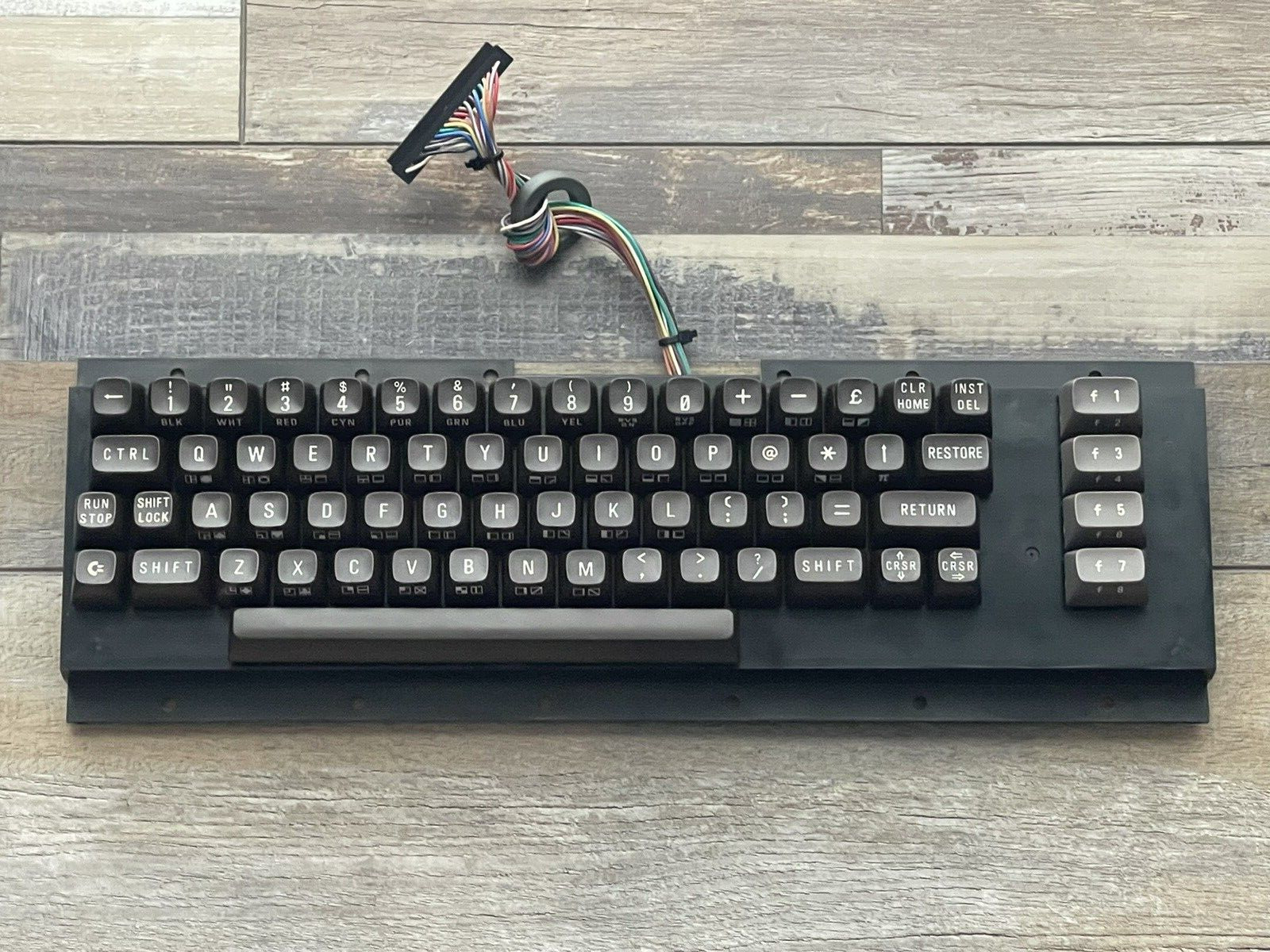 Professionally Refurbished Commodore 64 / VIC 20 Keyboard - Cleaned & Working