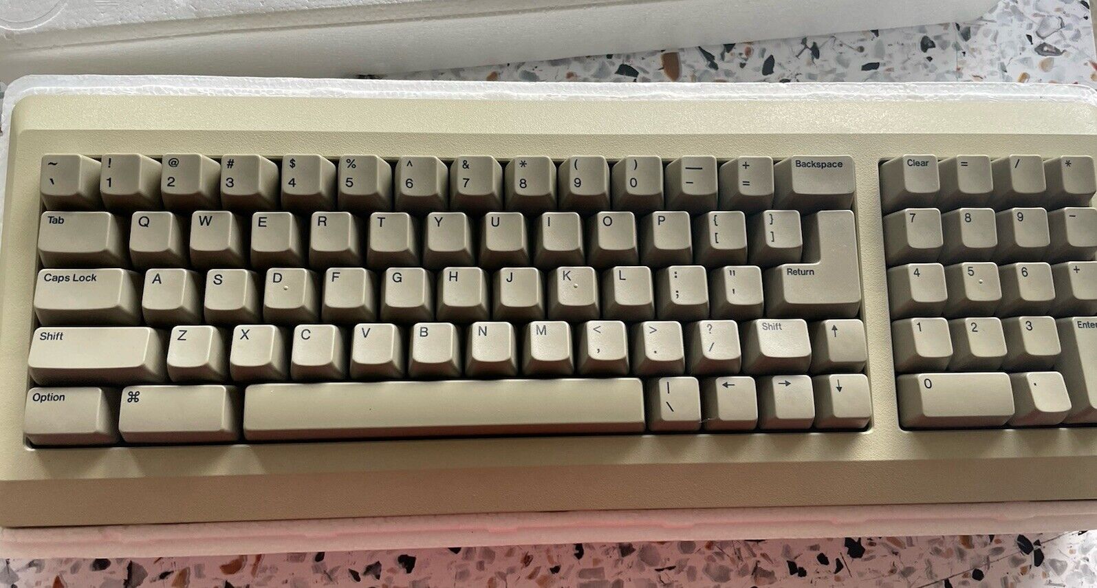 Apple Keyboard for Macintosh 128k 512k Mac Plus RARE Vintage M0110A New in Box
