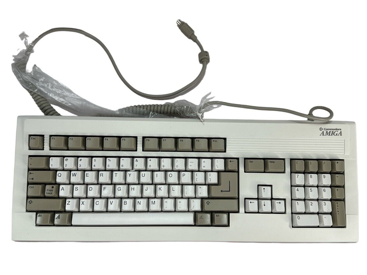 Brand New Amiga 4000 ? Keyboard Model KPR-E94YC Commodore PN 365266-01