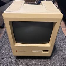 MACINTOSH PLUS Vintage 1988 Computer (M0001A) For PARTS/REPAIR picture