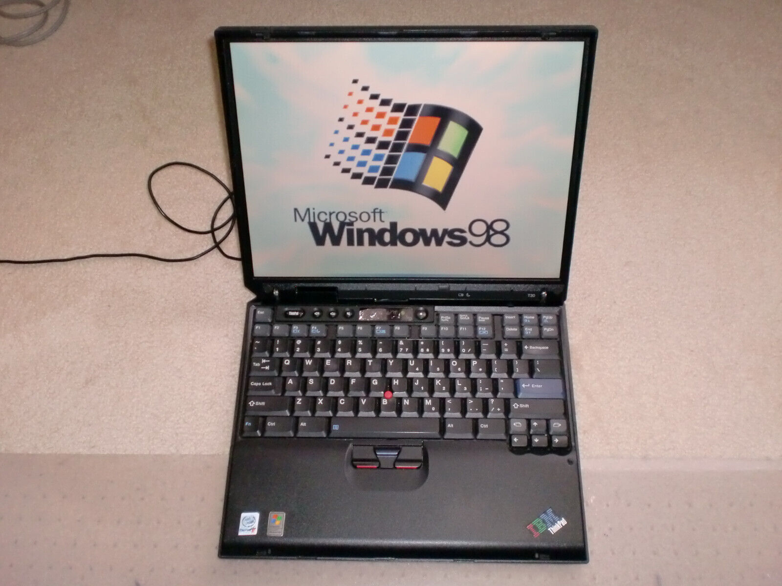 Vintage IBM Thinkpad T30 Laptop Windows 98 & XP Dual Boot, Gaming, Works Great